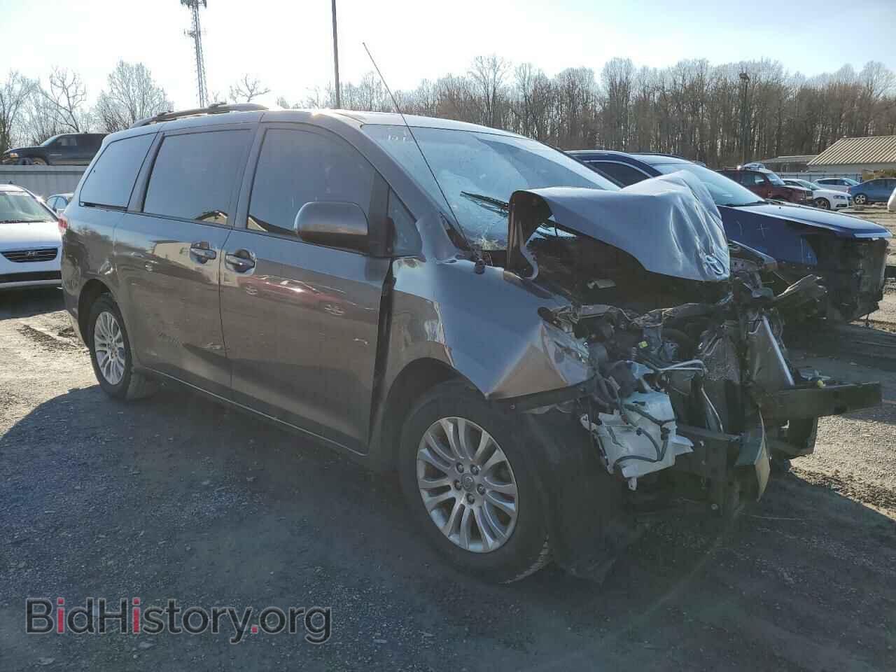 2014 TOYOTA All Models - VIN: 5TDYK3DC4ES422277 - Фото 4