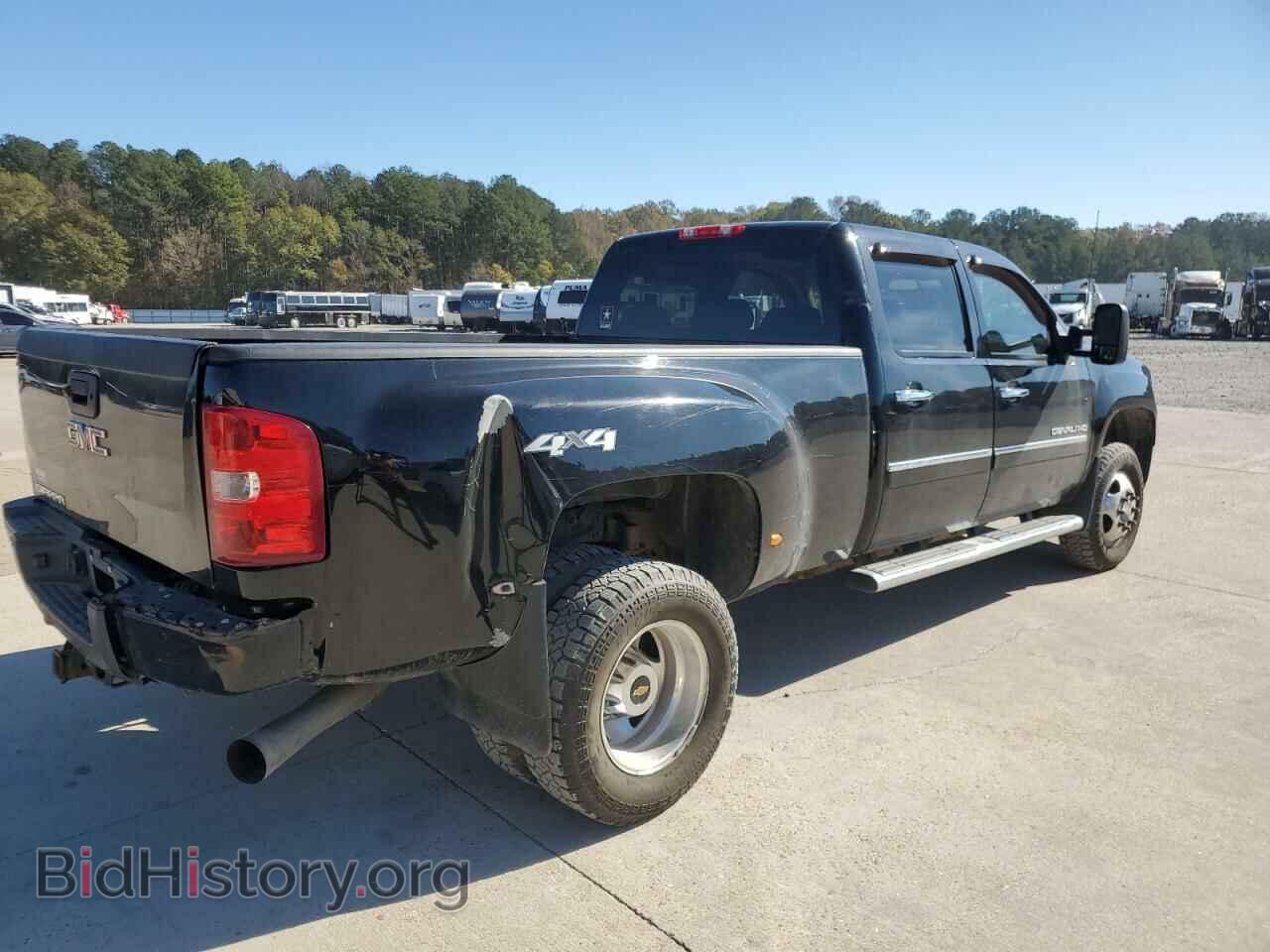 2013 GMC SIERRA - VIN: 1GT426C82DF233820 - Фото 3