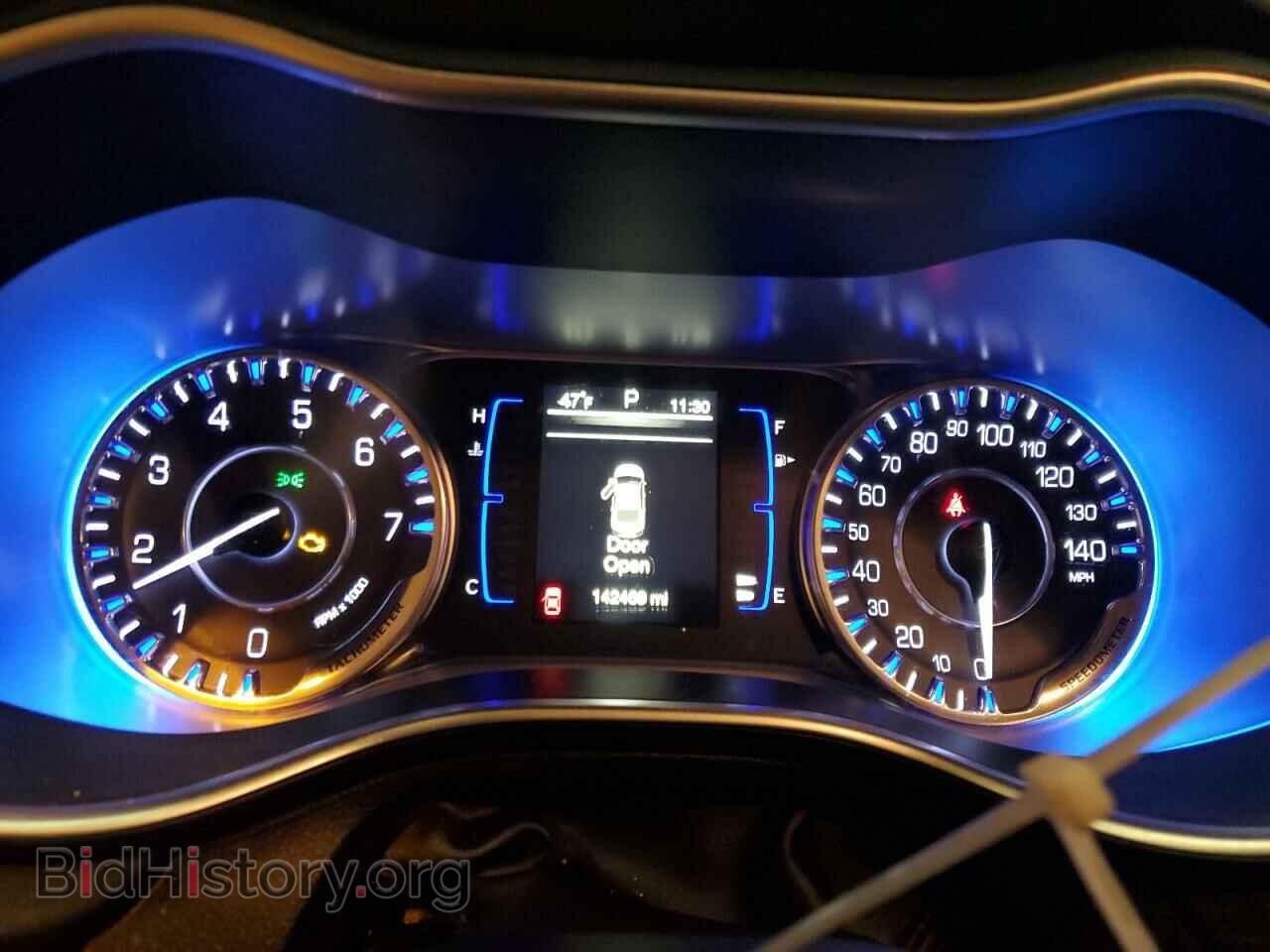 2016 CHRYSLER 200 - VIN: 1C3CCCAB7GN101415 - Фото 9