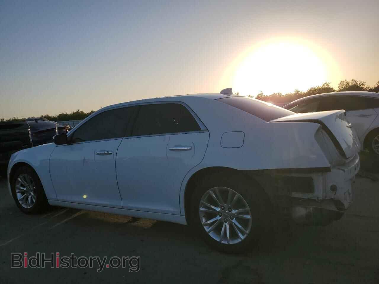 2016 CHRYSLER 300 - VIN: 2C3CCAEG5GH128406 - Фото 2