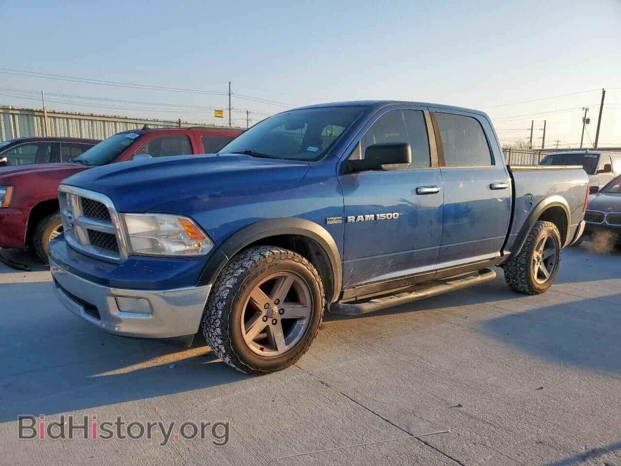 Photo 1D7RV1CT7BS678049 - DODGE All Models 2011