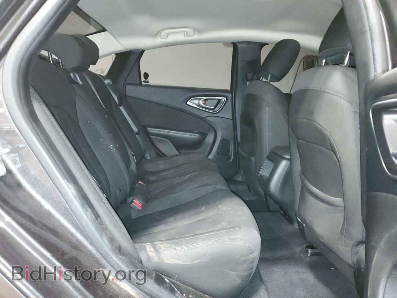2016 CHRYSLER 200 - VIN: 1C3CCCAB9GN142015 - Фото 10
