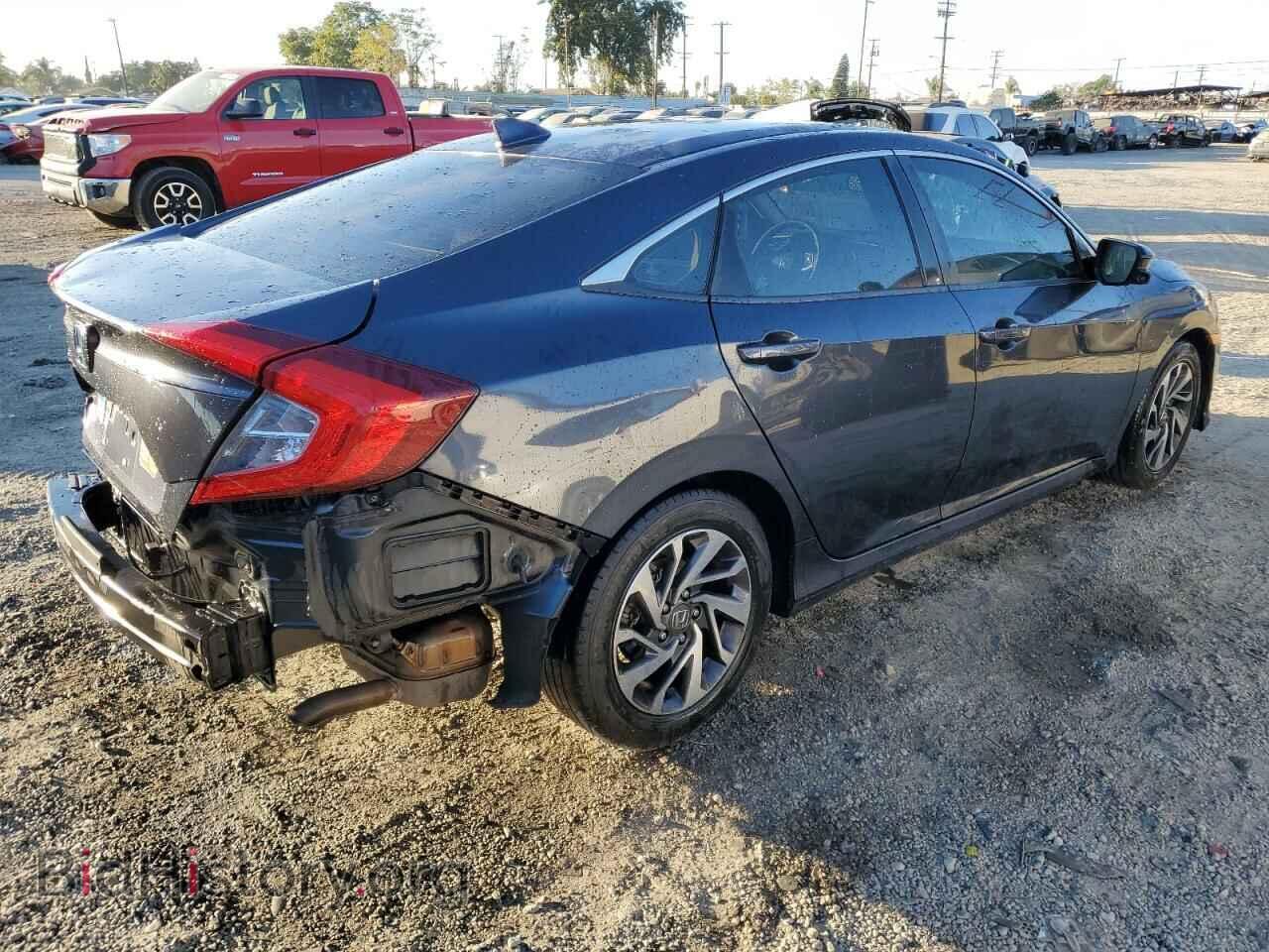 2017 HONDA CIVIC - VIN: 2HGFC2F7XHH509071 - Фото 3