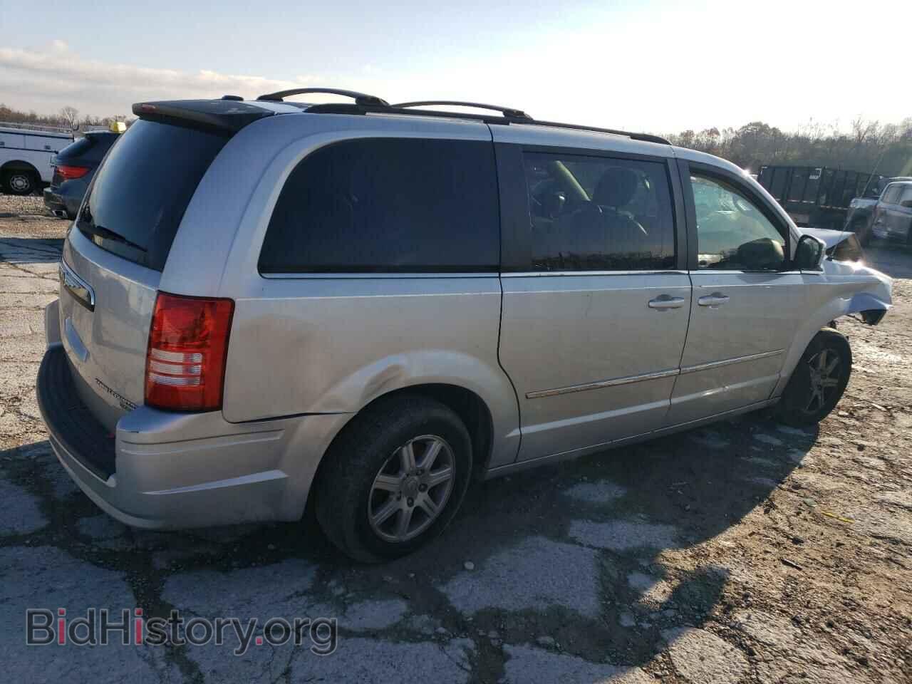 2009 CHRYSLER MINIVAN - VIN: 2A8HR54129R512976 - Фото 3