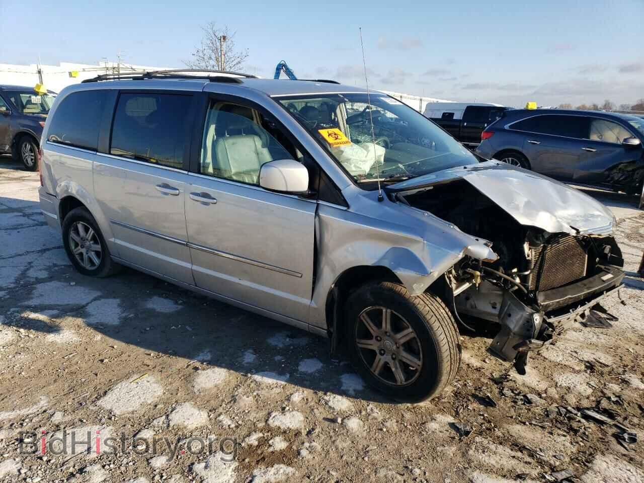 2009 CHRYSLER MINIVAN - VIN: 2A8HR54129R512976 - Фото 4