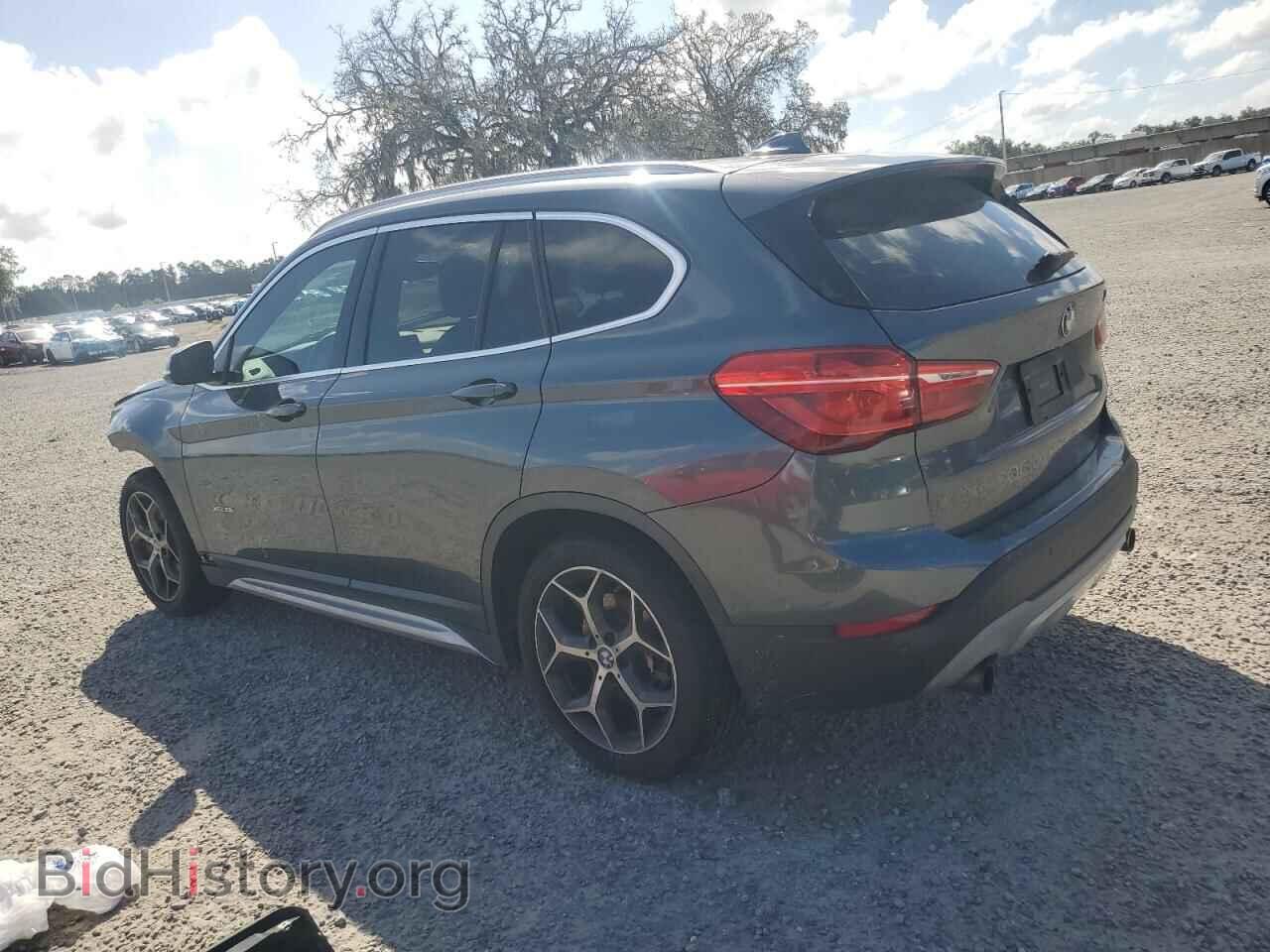 2017 BMW X1 - VIN: WBXHT3C32H5F73147 - Фото 2