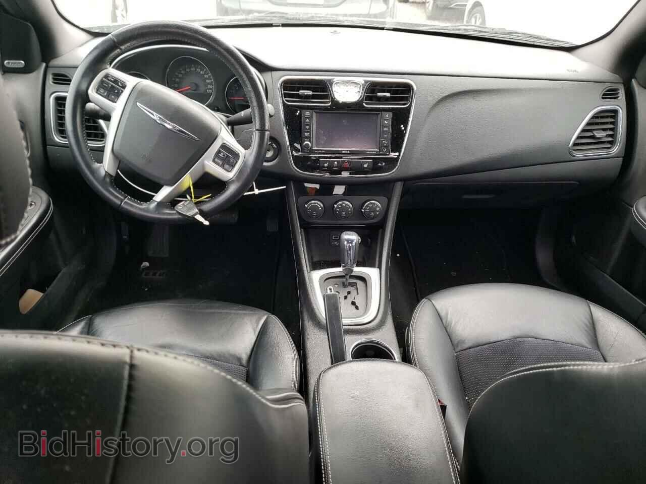 2012 CHRYSLER 200 - VIN: 1C3CCBHG0CN123116 - Фото 8