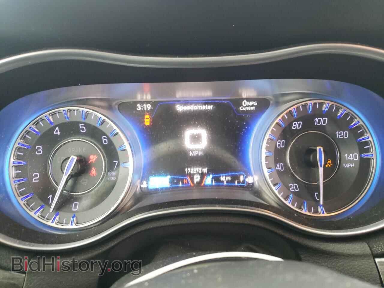 2015 CHRYSLER 300 - VIN: 2C3CCAAG6FH763431 - Фото 9