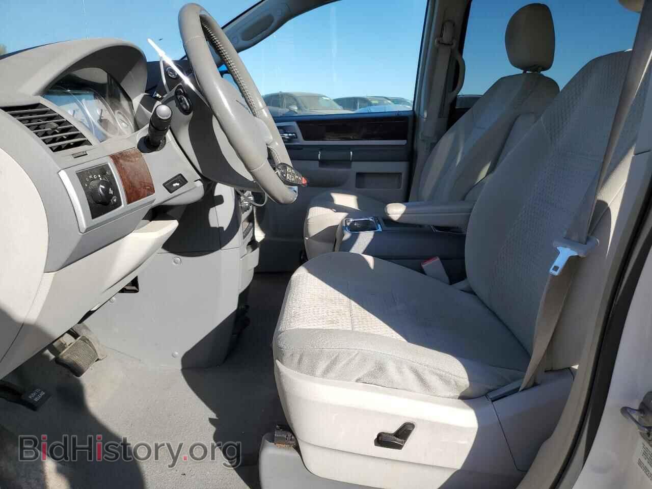 2010 CHRYSLER MINIVAN - VIN: 2A4RR5D11AR150164 - Фото 7