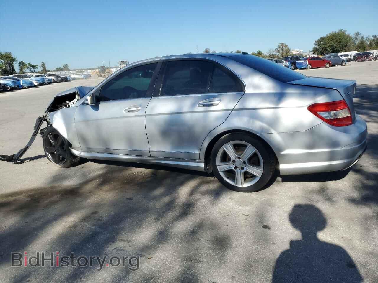 2010 MERCEDES-BENZ C-CLASS - VIN: WDDGF5EB7AF438376 - Фото 2