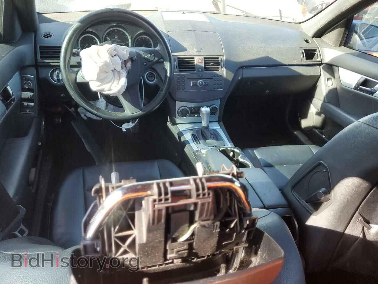 2010 MERCEDES-BENZ C-CLASS - VIN: WDDGF5EB7AF438376 - Фото 8