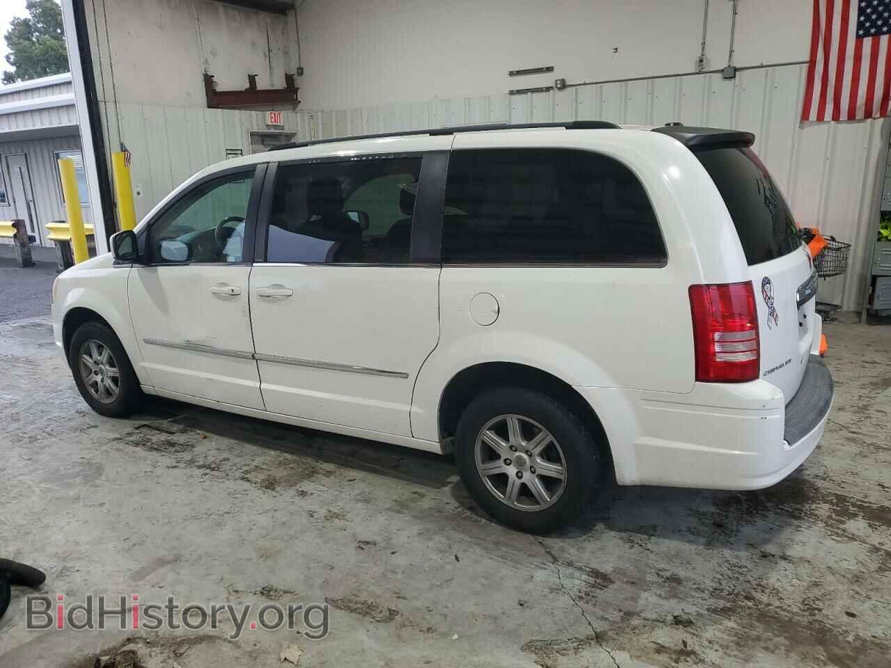 2010 CHRYSLER MINIVAN - VIN: 2A4RR5D18AR358719 - Фото 2