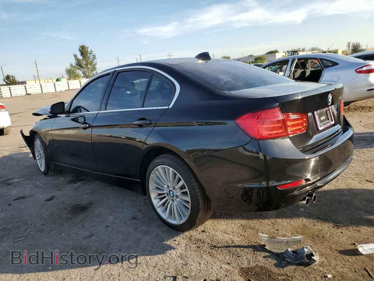 2012 BMW 3 SERIES - VIN: WBA3A5C54CF341415 - Фото 2