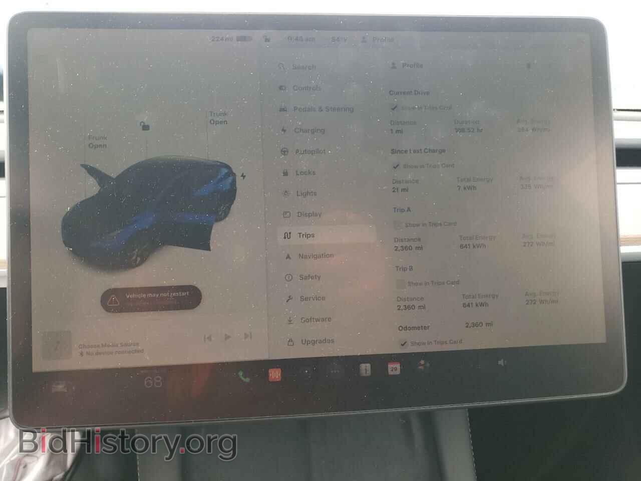 2023 TESLA MODEL Y - VIN: 7SAYGAEEXPF868305 - Фото 9