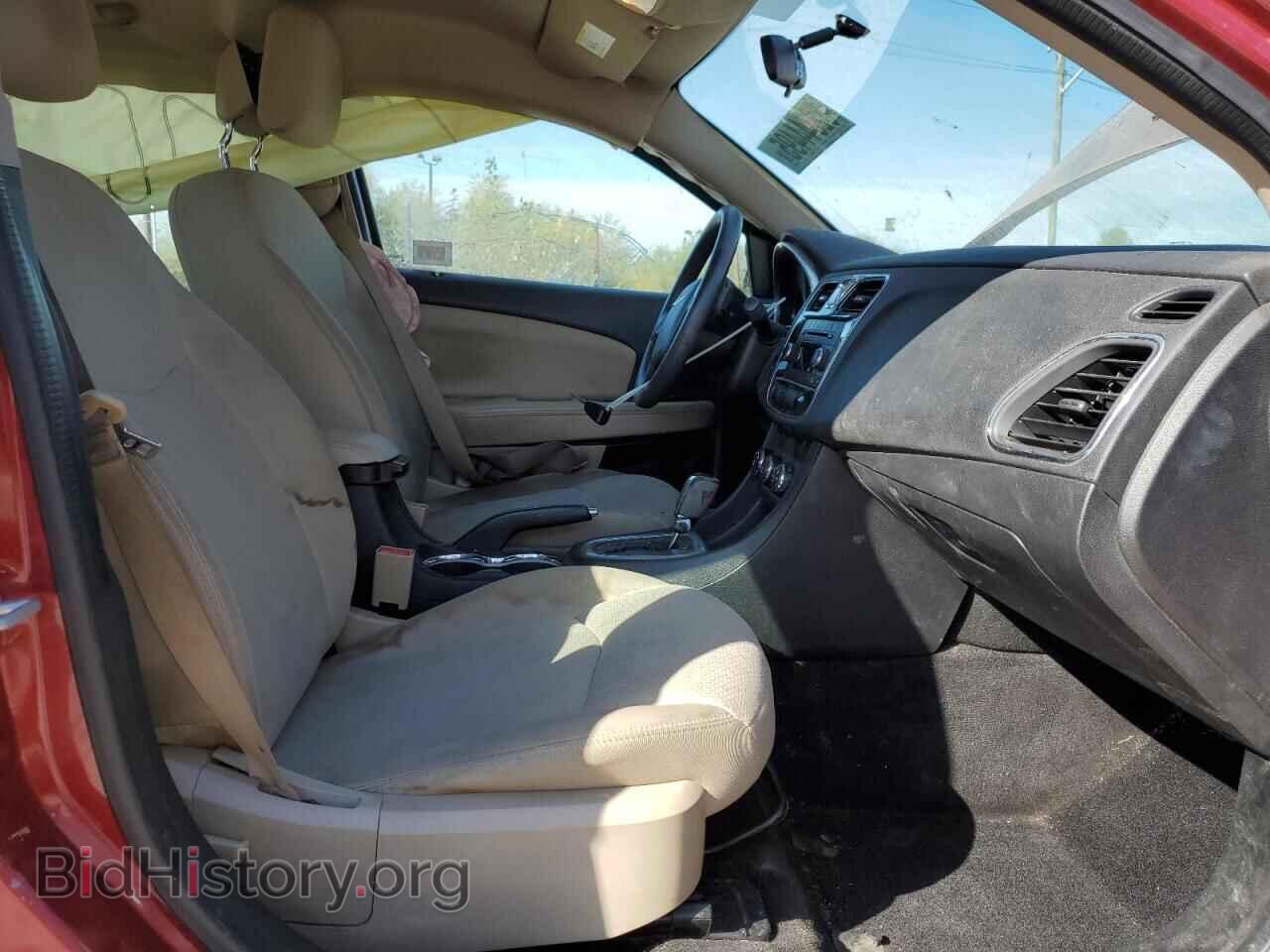 2014 CHRYSLER 200 - VIN: 1C3CCBAB4EN205481 - Фото 7