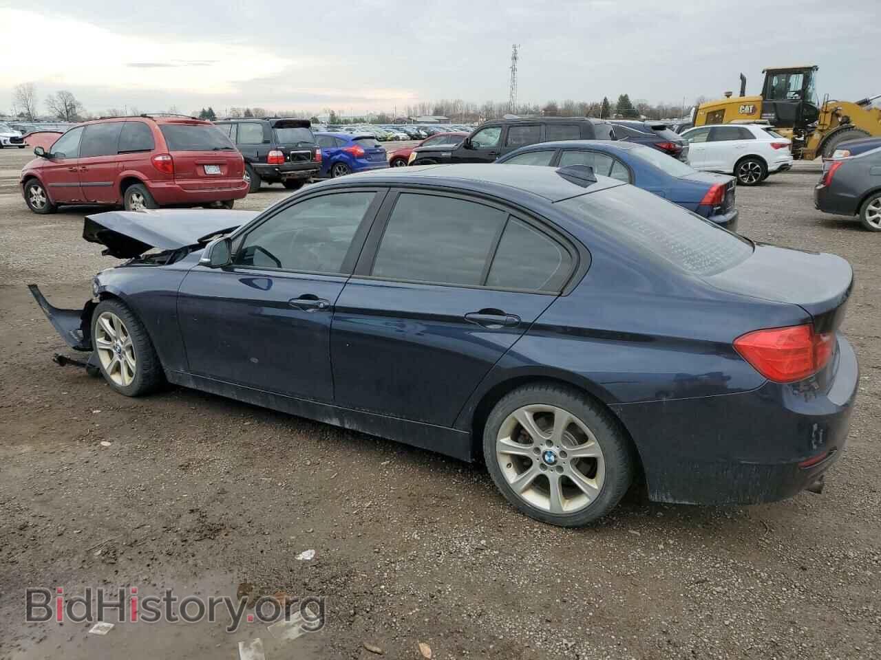 2012 BMW 3 SERIES - VIN: WBA3B1C57CF461246 - Фото 2