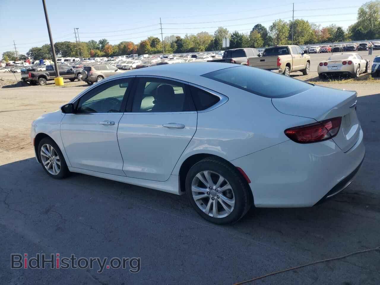 2015 CHRYSLER 200 - VIN: 1C3CCCFB1FN531027 - Фото 2