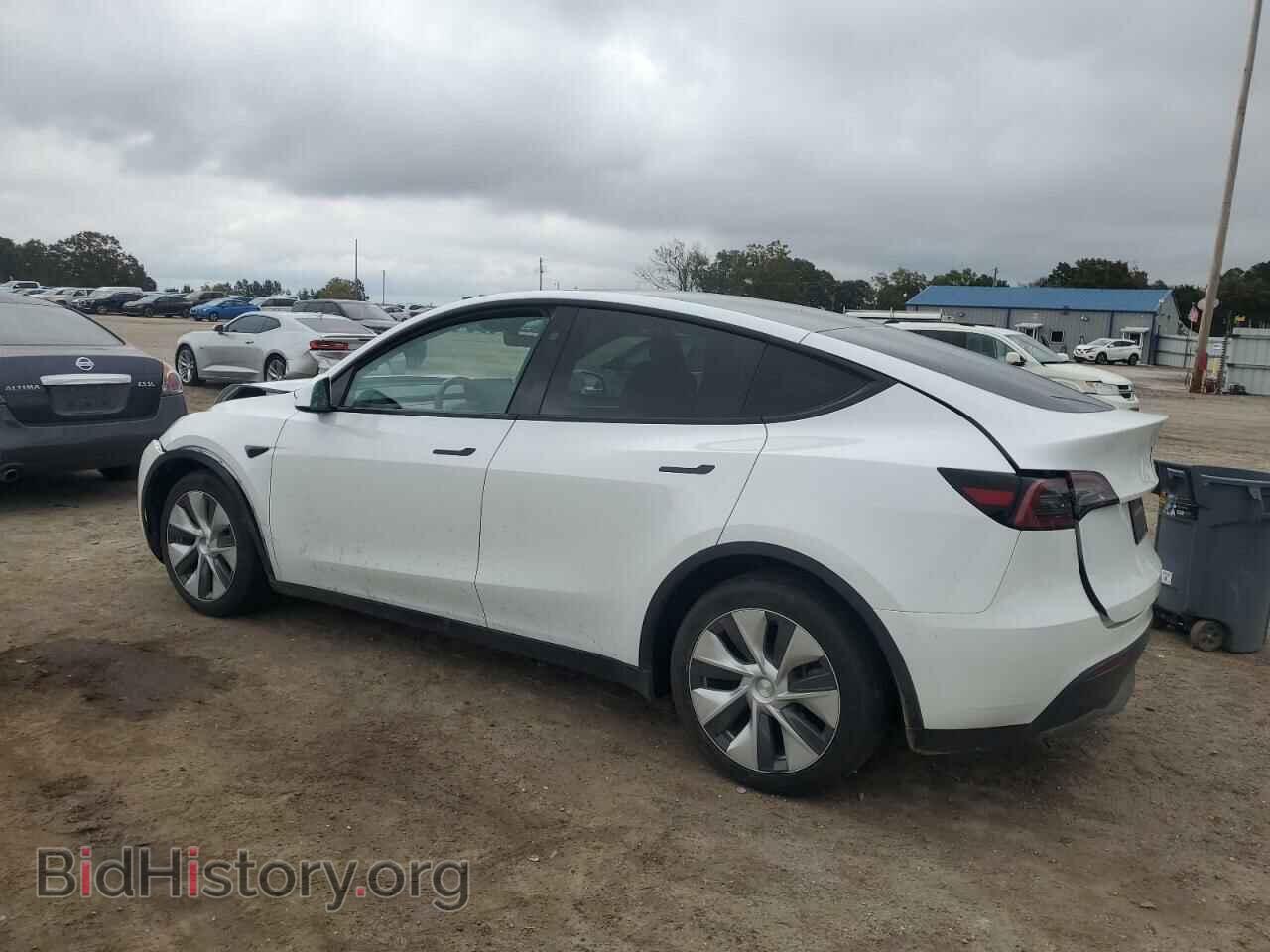 2023 TESLA MODEL Y - VIN: 7SAYGAEE6PF801961 - Фото 2