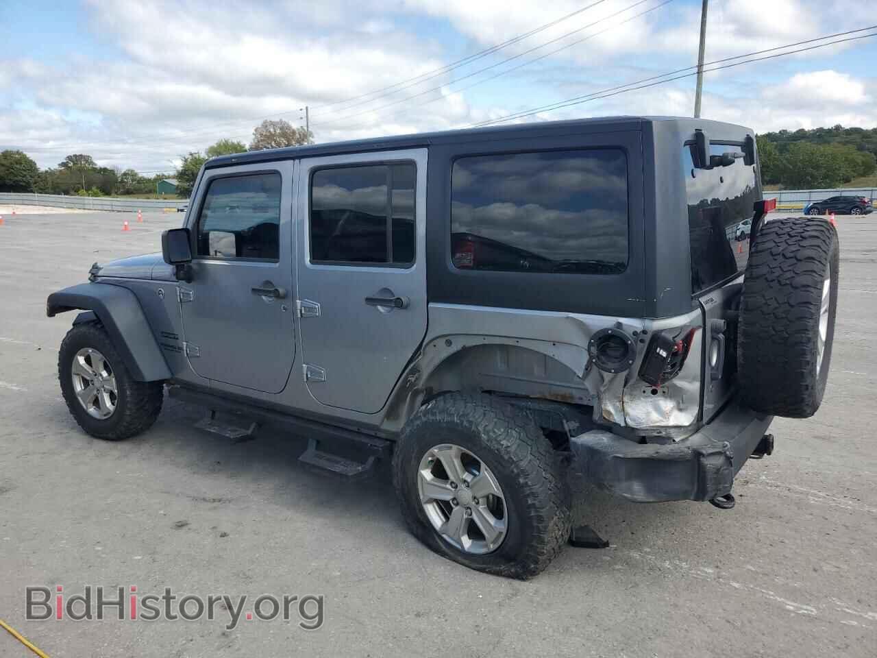 2017 JEEP All Models - VIN: 1C4BJWDG3HL690515 - Фото 2