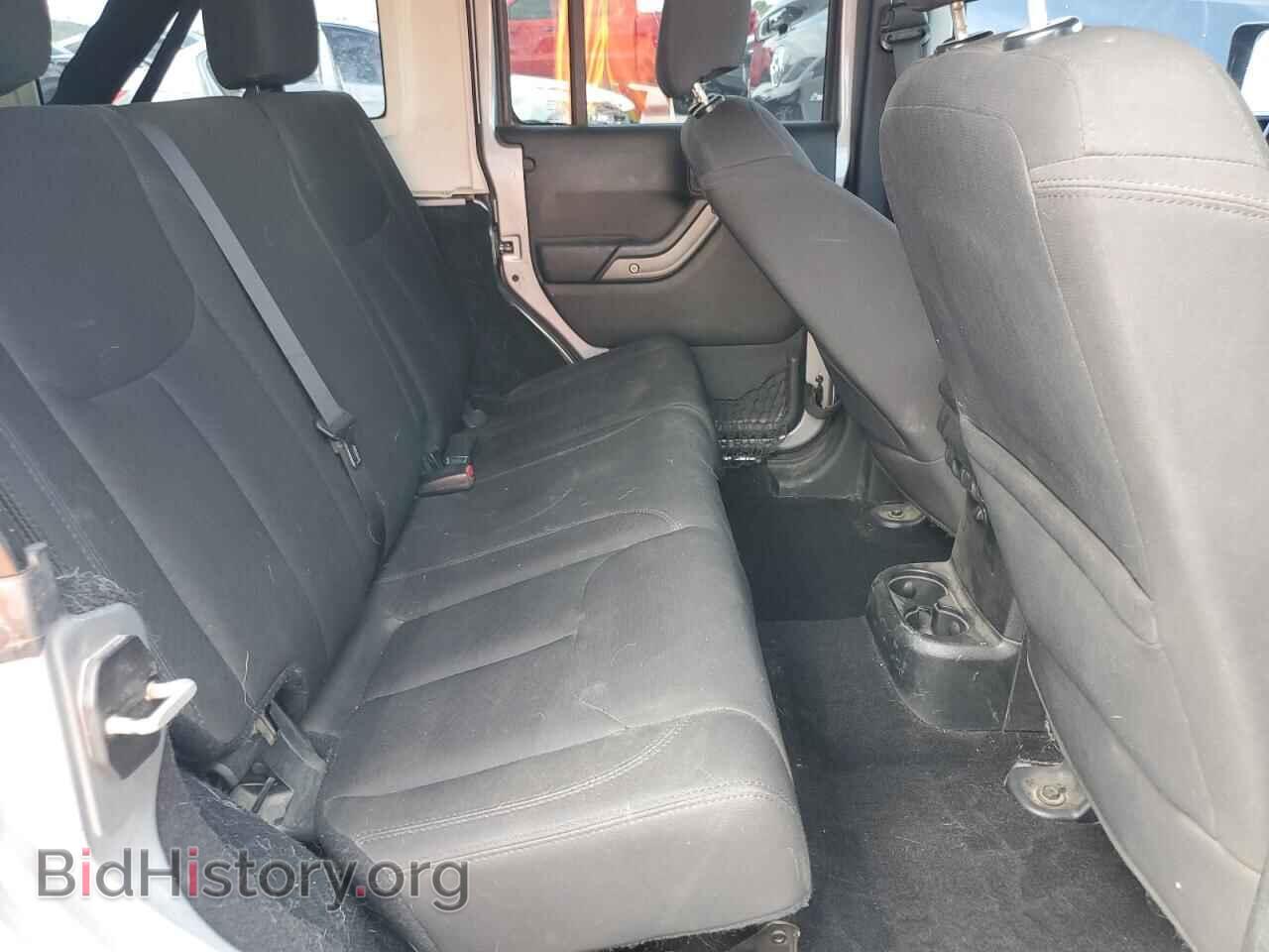 2017 JEEP All Models - VIN: 1C4BJWDG3HL690515 - Фото 11