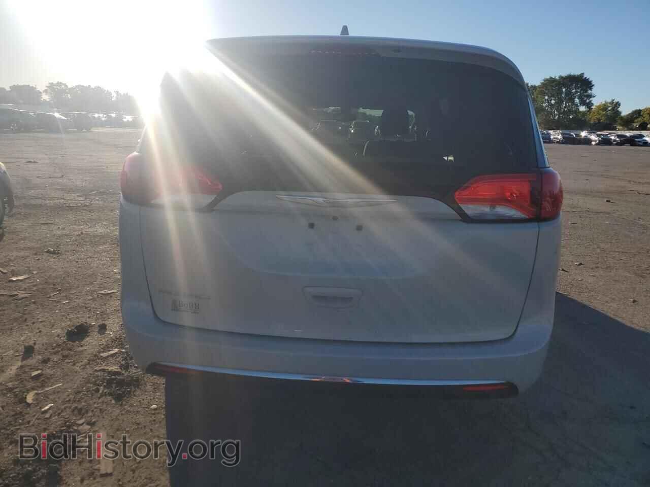 2017 CHRYSLER PACIFICA - VIN: 2C4RC1BGXHR779990 - Фото 6