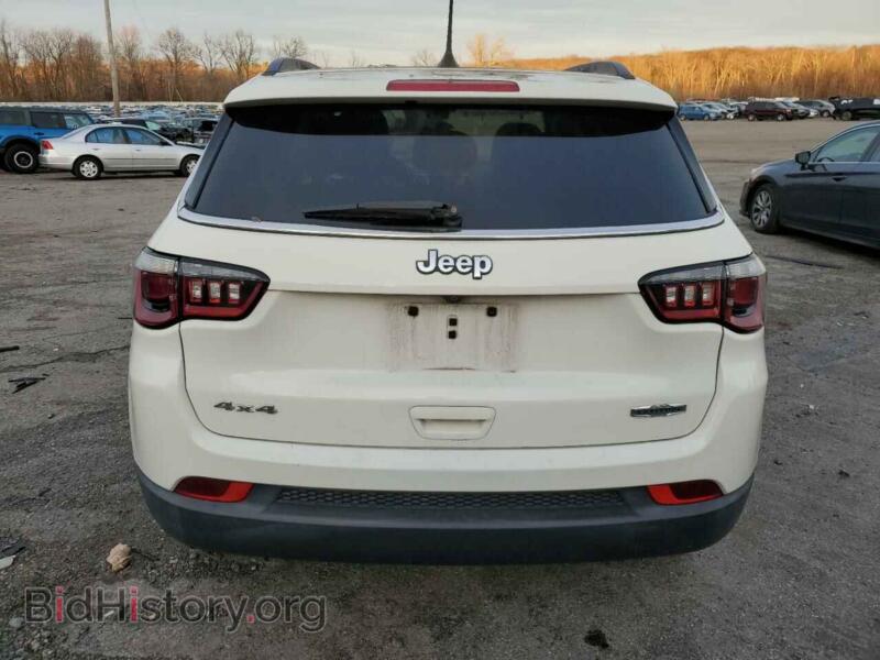 2017 Jeep COMPASS (VIN 3C4NJDBB0HT665116) — photo 6 of 12