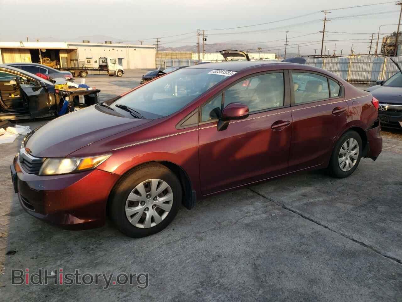 Photo 2HGFB2F52CH529969 - HONDA CIVIC 2012