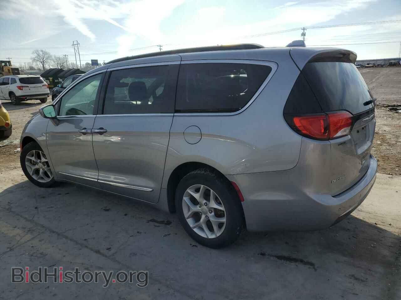 2017 CHRYSLER PACIFICA - VIN: 2C4RC1BG4HR816239 - Фото 2