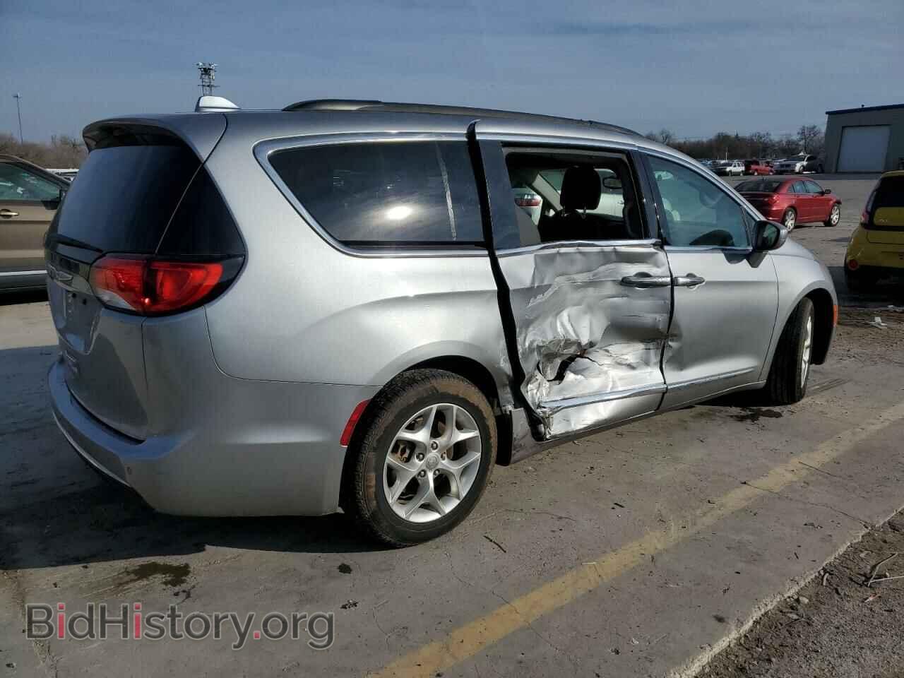 2017 CHRYSLER PACIFICA - VIN: 2C4RC1BG4HR816239 - Фото 3