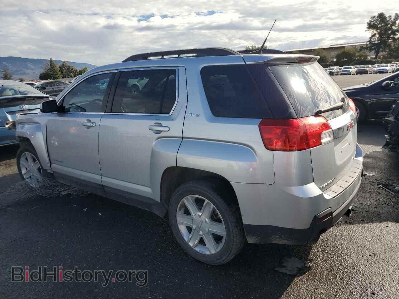 2011 GMC TERRAIN - VIN: 2CTFLTE56B6236237 - Фото 2