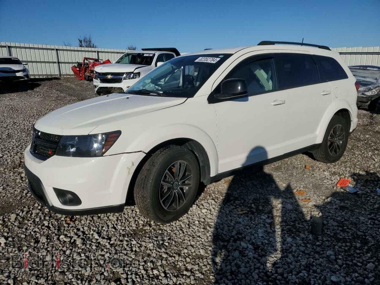 Фотография 3C4PDCBG4JT522875 - DODGE JOURNEY 2018