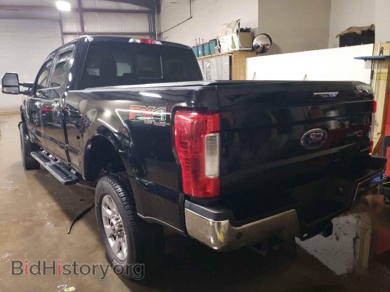 2017 FORD F250 - VIN: 1FT7W2B68HEF08239 - Фото 2