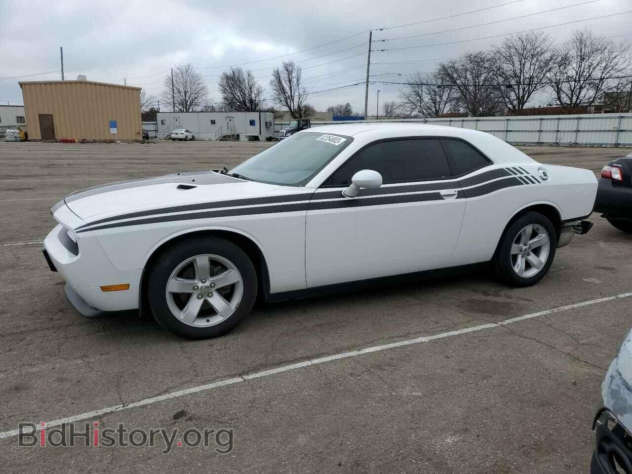 Photo 2C3CDYAG7DH704343 - DODGE CHALLENGER 2013