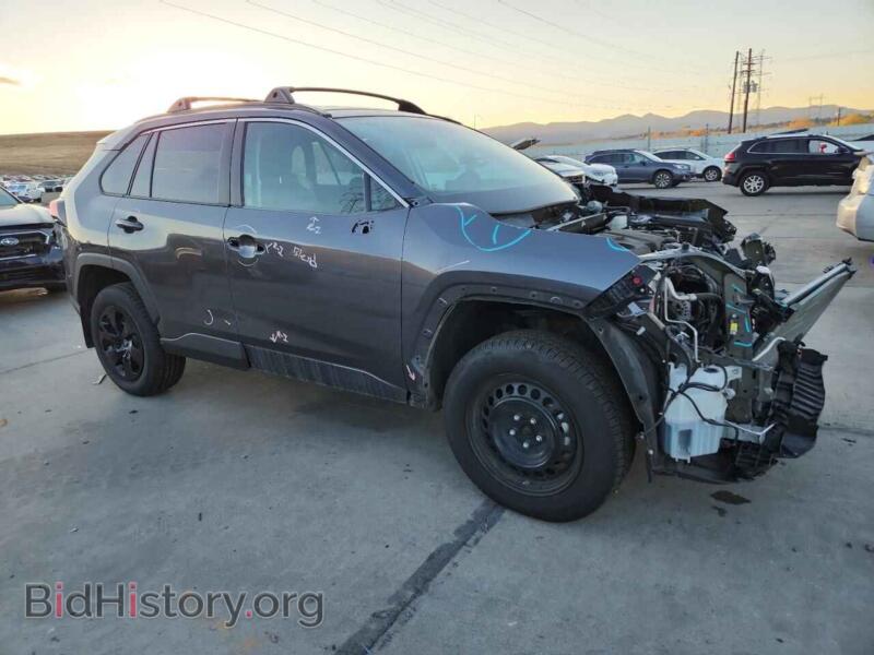 2021 Toyota RAV4 (VIN 2T3H1RFV5MC128308) — фото 4 из 14