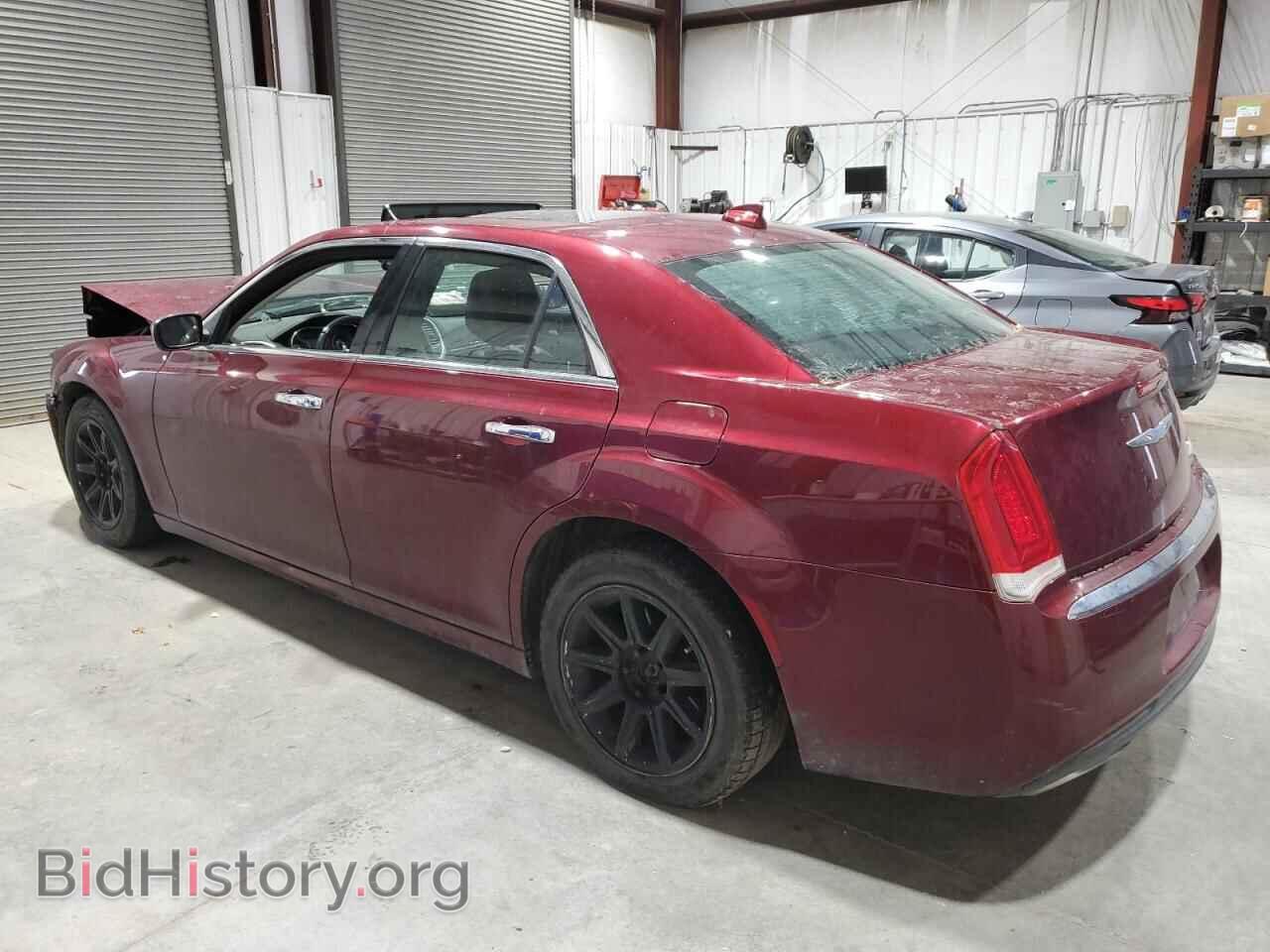 2019 CHRYSLER 300 - VIN: 2C3CCAEG9KH609526 - Фото 2