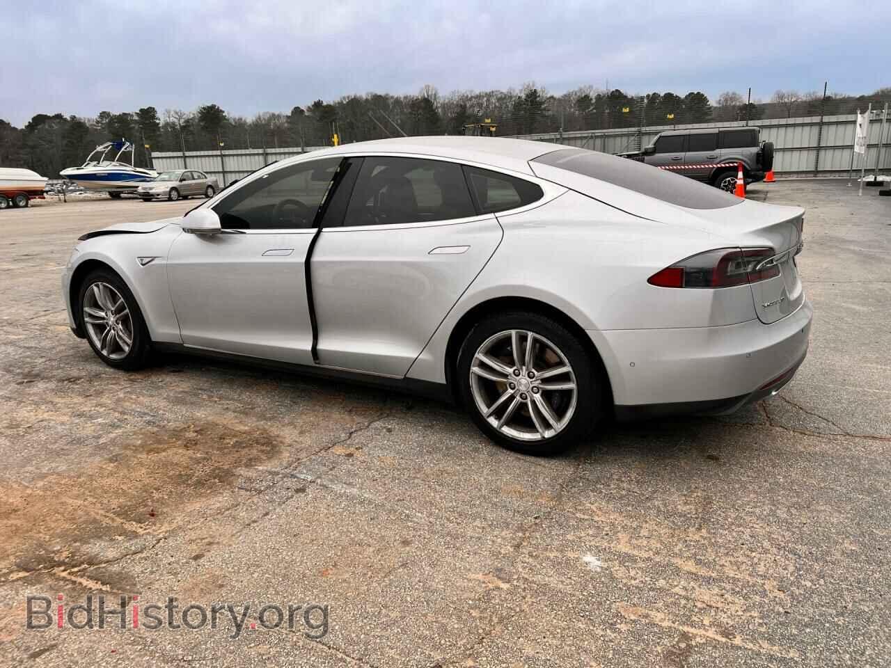 2015 TESLA MODEL S - VIN: 5YJSA1E17FF111670 - Photo 2