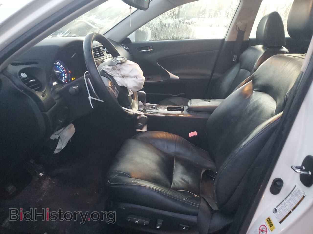 2011 LEXUS IS - VIN: JTHCF5C25B5048183 - Photo 7