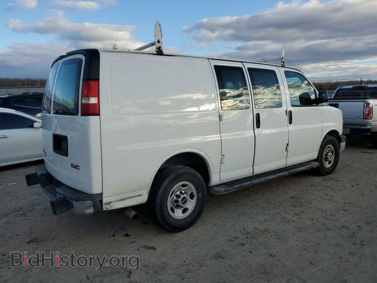 2014 GMC SAVANA - VIN: 1GTW7FCA4E1915917 - Photo 3