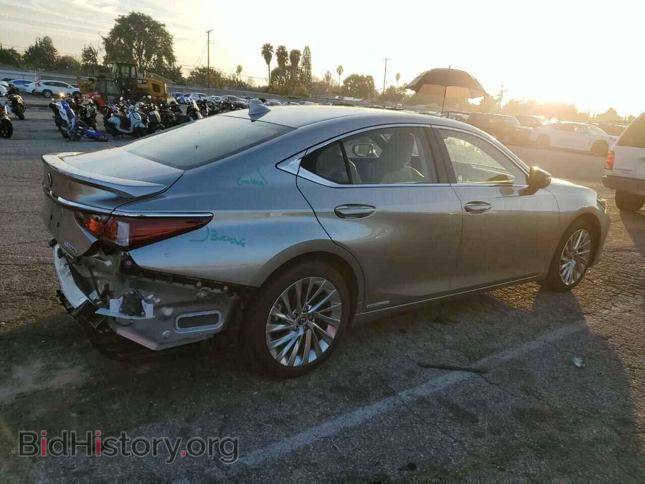 2019 LEXUS ES300 - VIN: JTHB21B11K2020567 - Фото 3