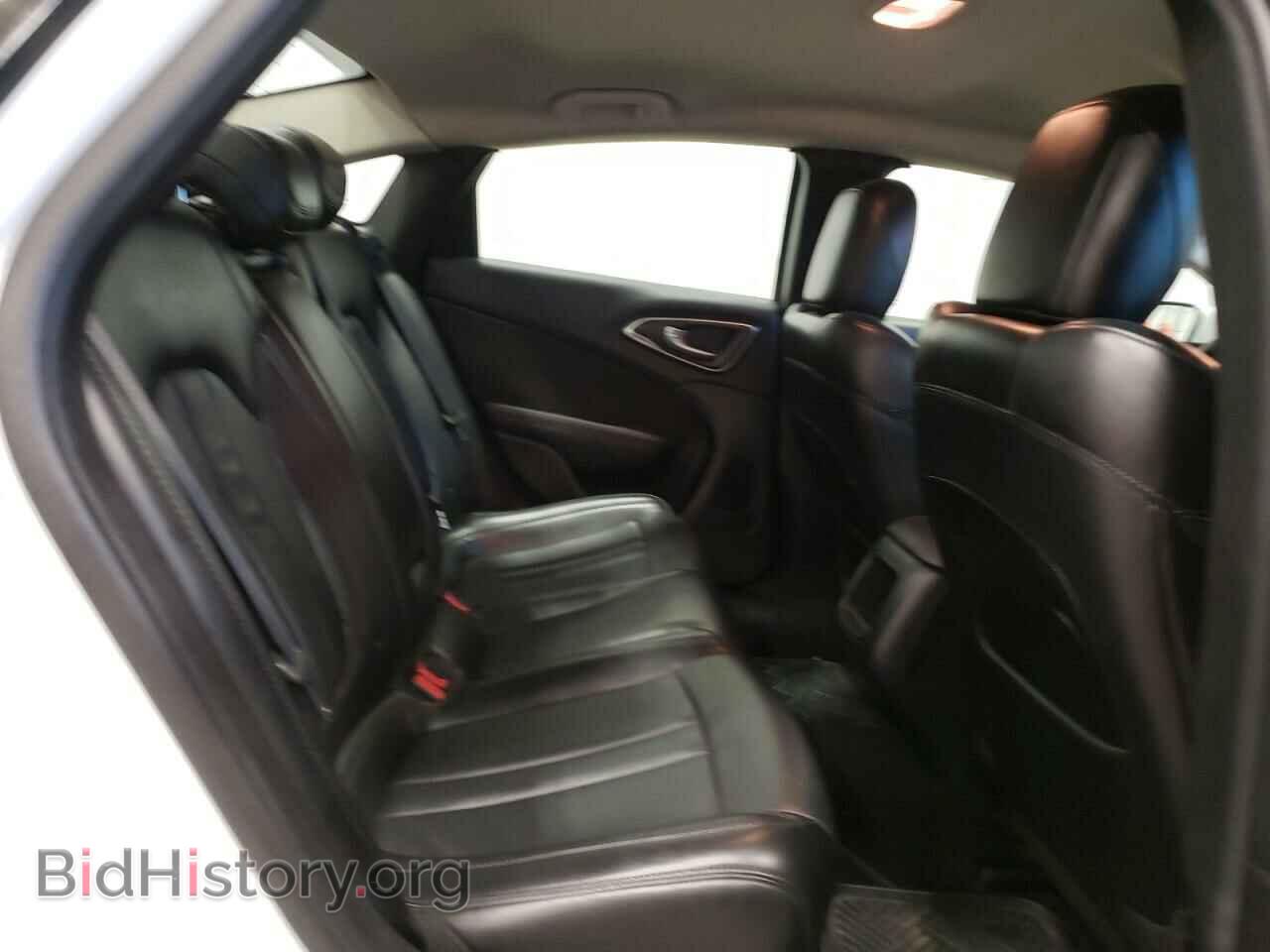 2016 CHRYSLER 200 - VIN: 1C3CCCAB5GN177599 - Фото 10