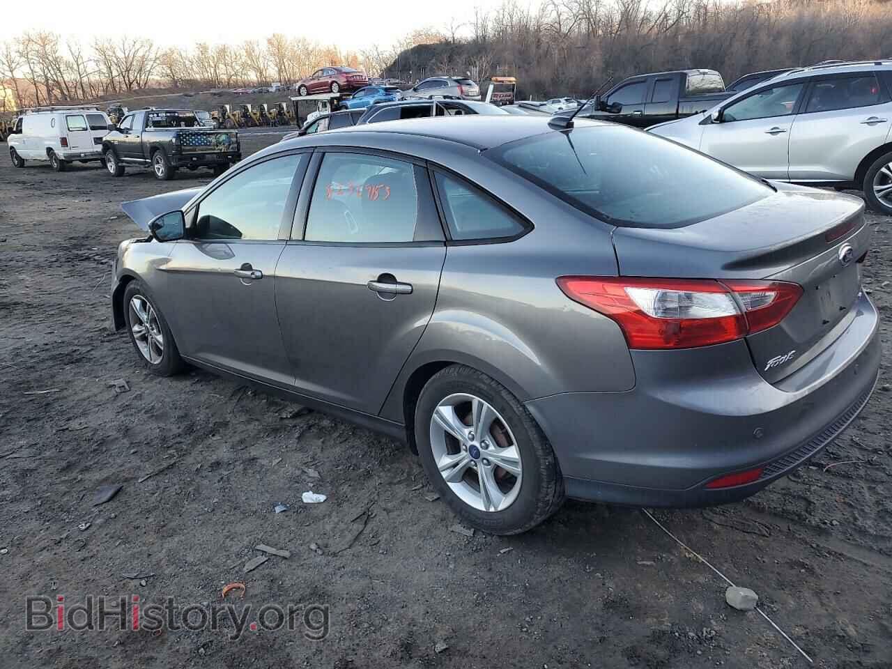 2014 FORD FOCUS - VIN: 1FADP3F2XEL338413 - Фото 2