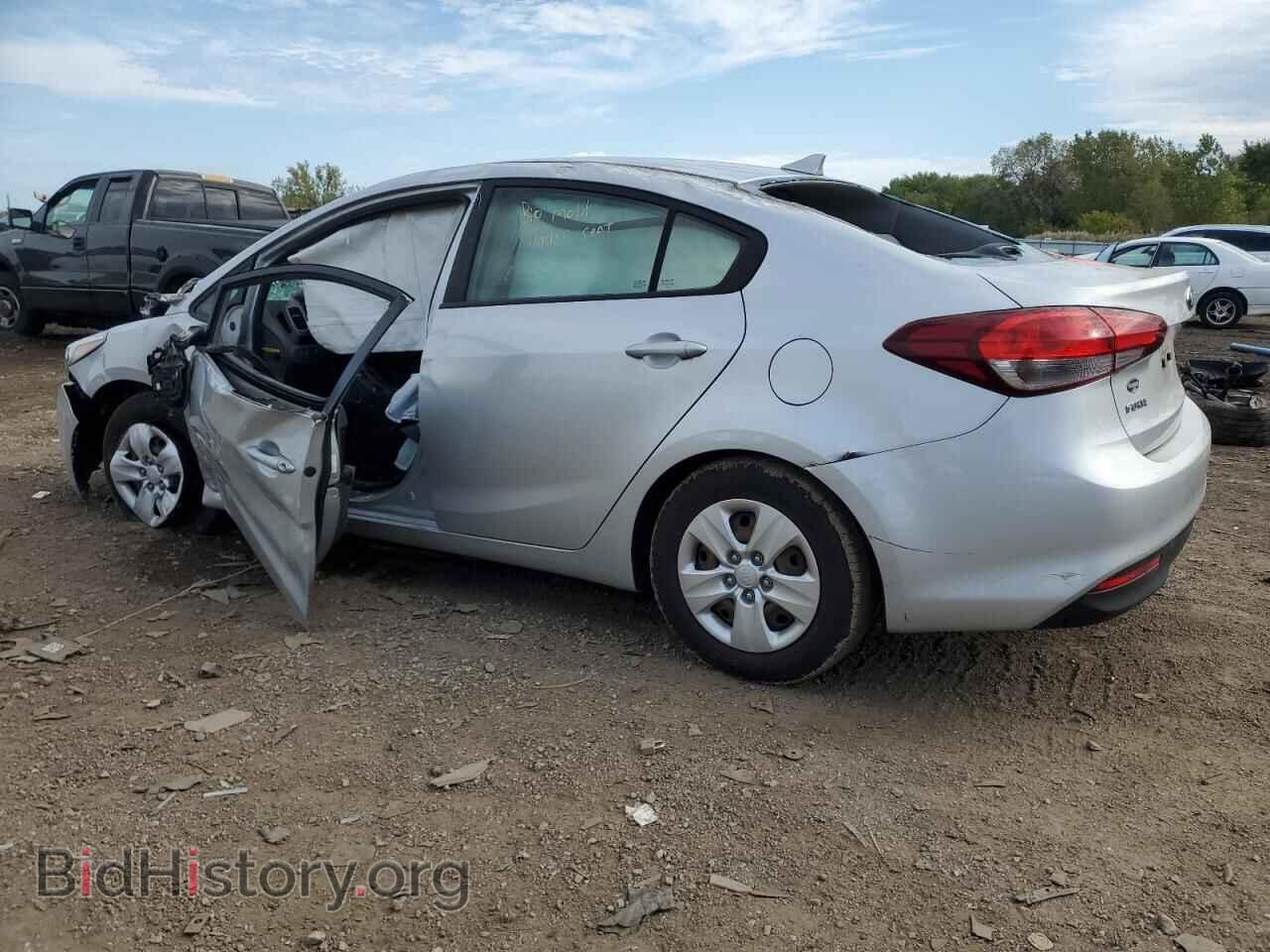 2017 KIA FORTE - VIN: 3KPFK4A78HE086247 - Фото 2