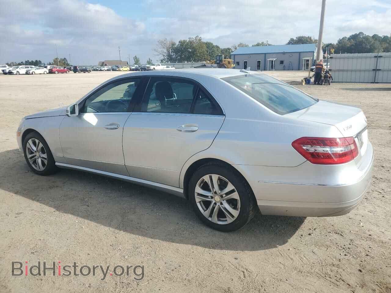 2010 MERCEDES-BENZ E-CLASS - VIN: WDDHF8HB4AA141323 - Фото 2