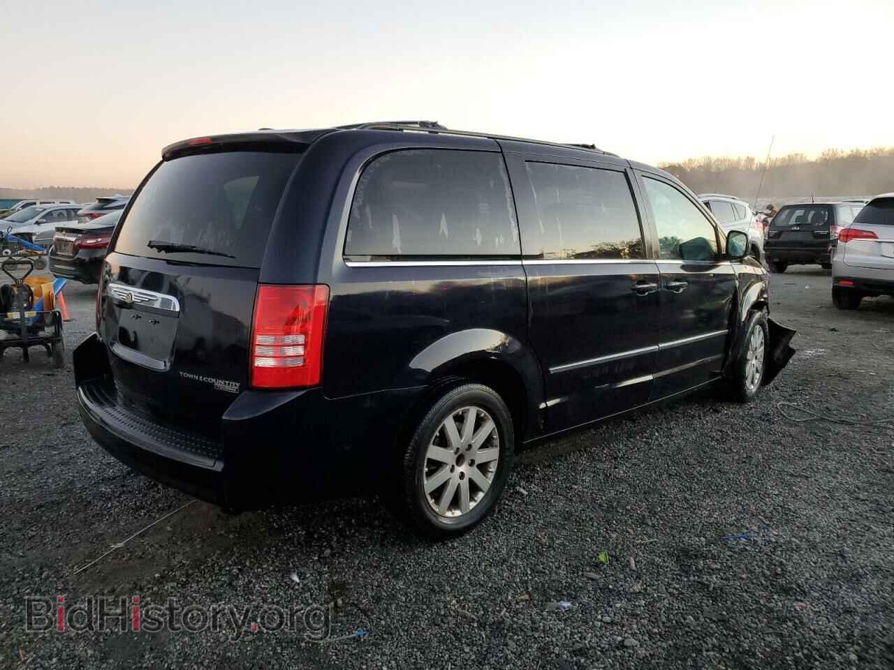 2010 CHRYSLER MINIVAN - VIN: 2A4RR8DX4AR480001 - Фото 3