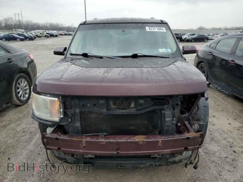2011 Ford FLEX (VIN 2FMGK5CC4BBD23749) — фото 5 из 13