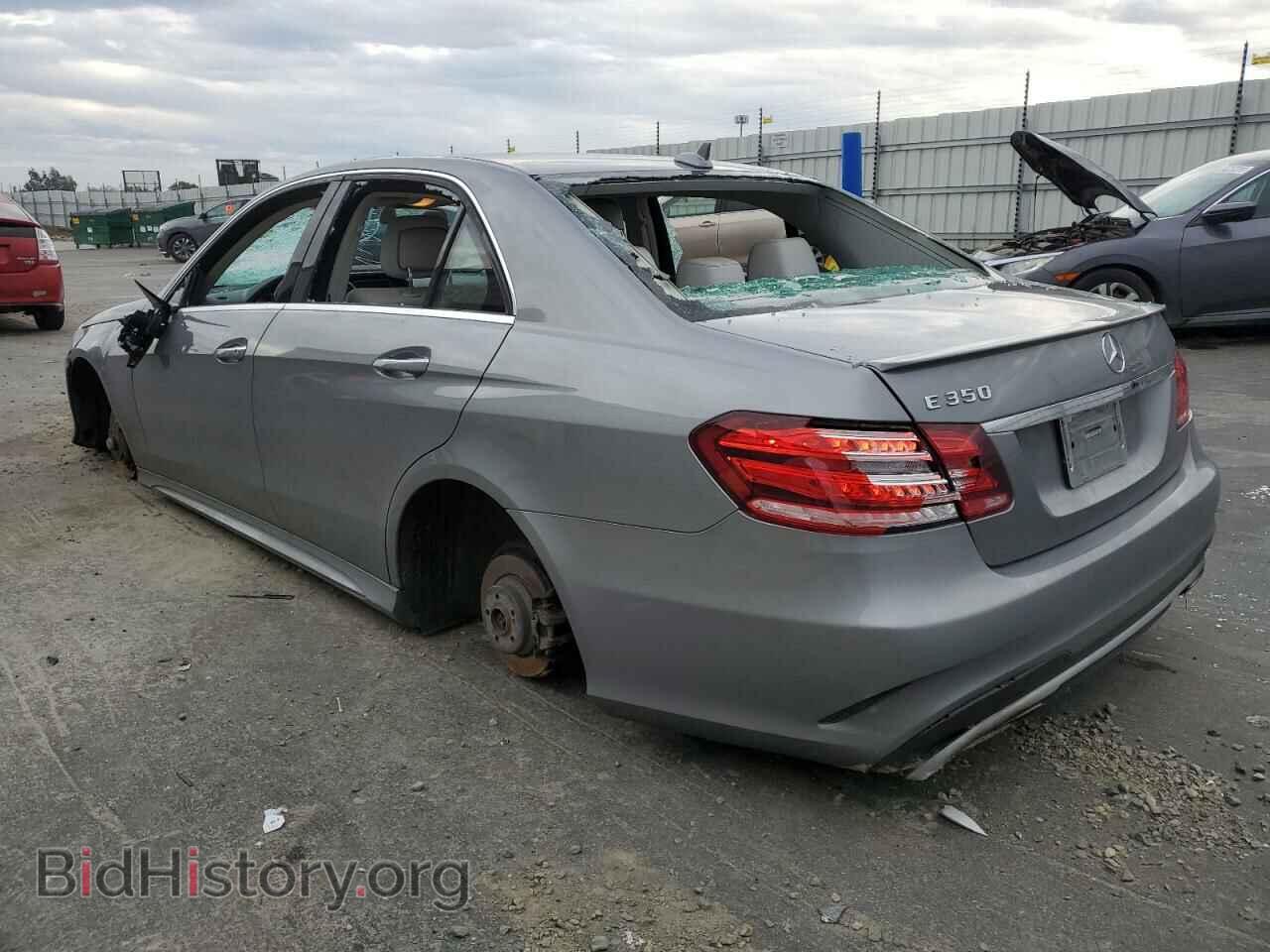 2014 MERCEDES-BENZ E-CLASS - VIN: WDDHF5KB5EA842305 - Фото 2