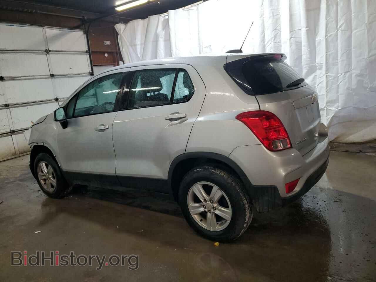 2017 CHEVROLET TRAX - VIN: 3GNCJNSB5HL265217 - Фото 2