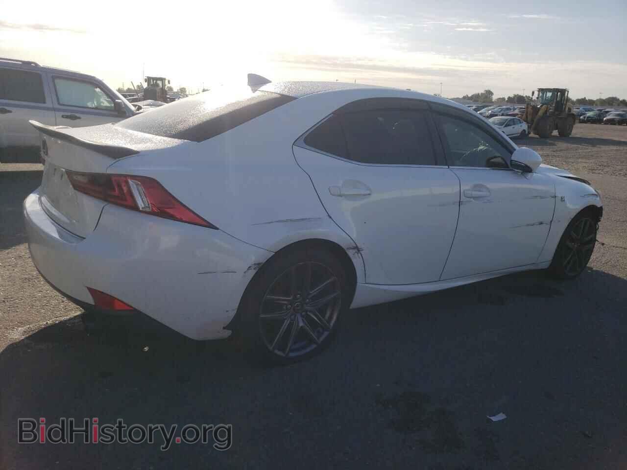 2014 LEXUS IS - VIN: JTHBE1D20E5008880 - Photo 3