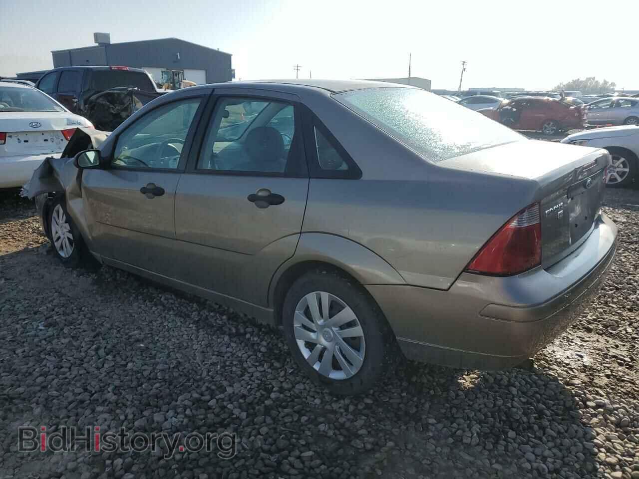 2005 FORD FOCUS - VIN: 1FAFP34N75W116383 - Фото 2