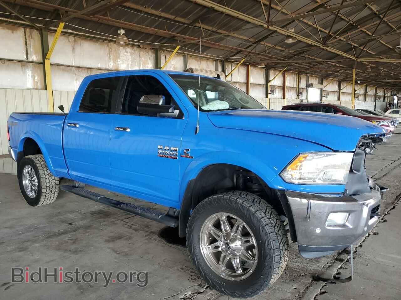 2018 RAM All Models - VIN: 3C6UR5DL9JG180804 - Photo 4